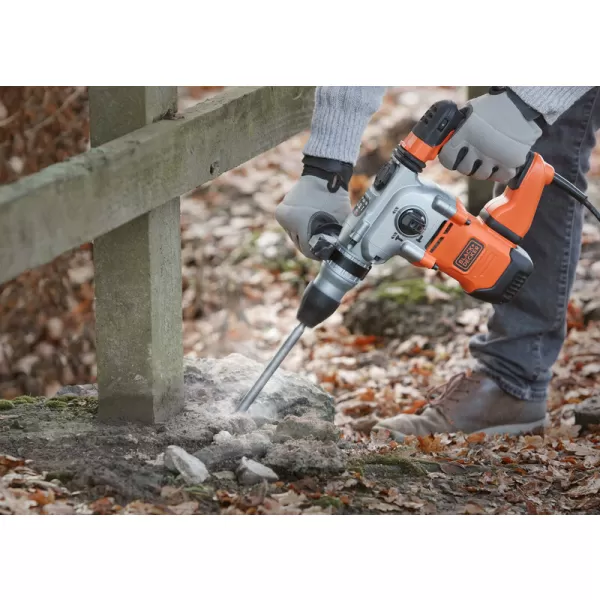 Kombinované kladivo 1250W 3,7J v kufru Black&Decker BEHS03K