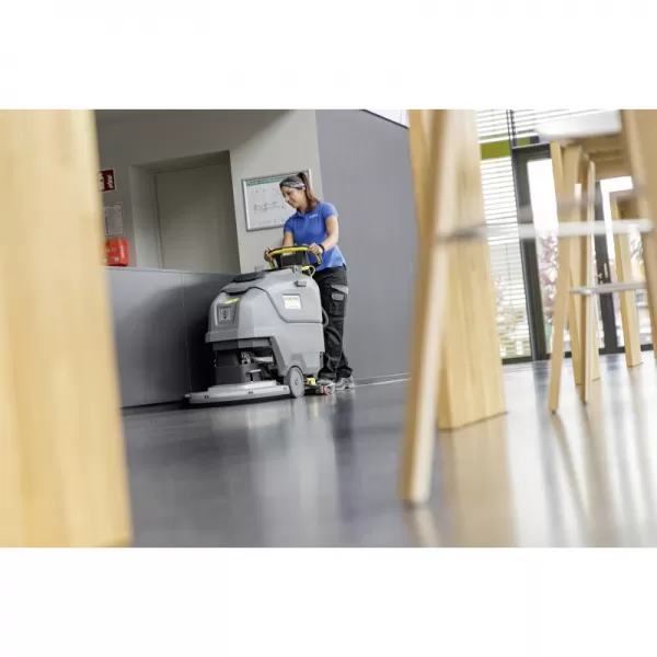 Podlahový mycí stroj s odsáváním BD 50/55 W Classic Bp Kärcher 1.127-055.0