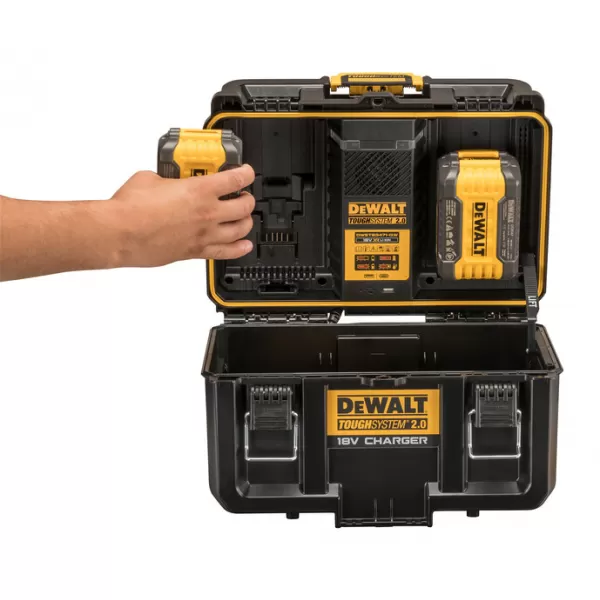 Dvojitá nabíječka v kufru TOUGHSYSTEM 2.0 DeWALT DWST83471