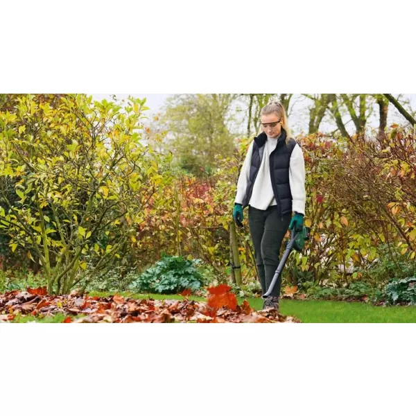 Aku foukač na listí 18V bez aku Bosch UniversalLeafBlower 18V-130 06008A0601