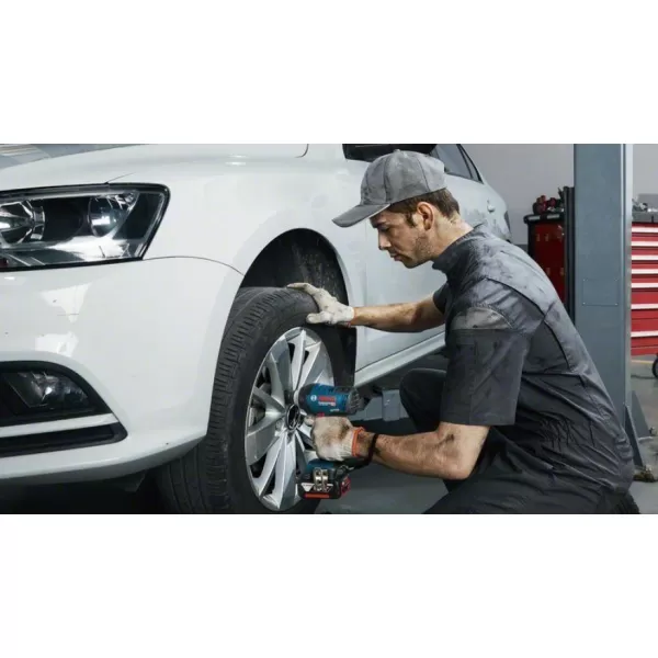 Aku rázový utahovák 18V 2x5,0Ah Bosch GDS 18V-400 06019K0003