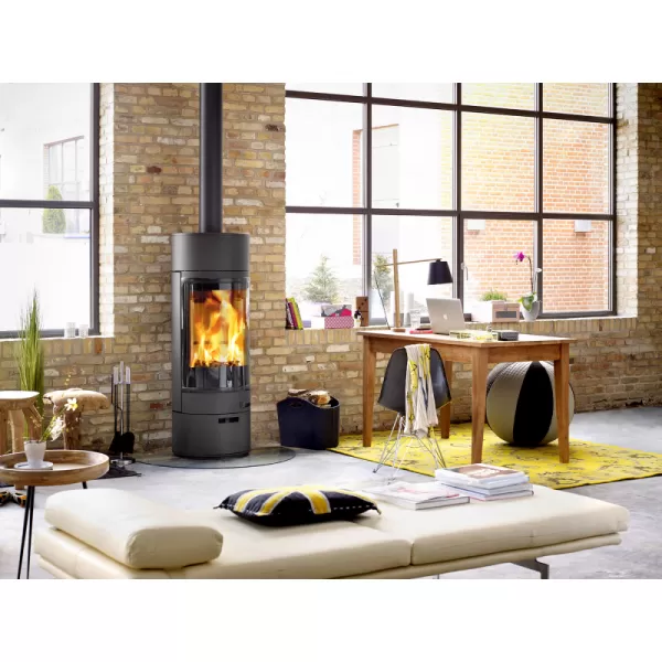 Krbová kamna SCAN 85-1, vnitřní díly vermikulitové, černé lišty, černý lak