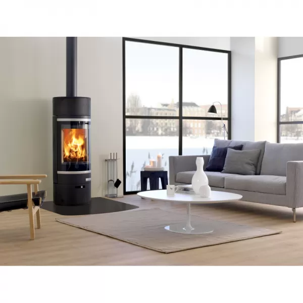 Krbová kamna SCAN 85-2, vnitřní díly keramické, hliníkové lišty, černý lak