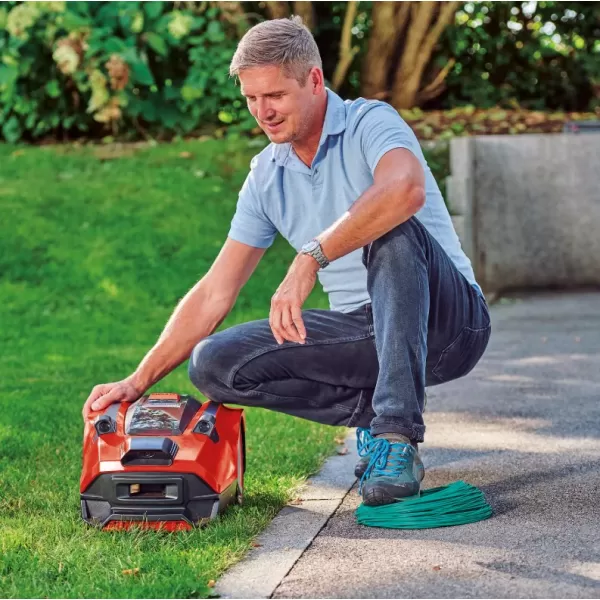 Robotická sekačka na trávu FREELEXO CAM 500 Einhell 3413991