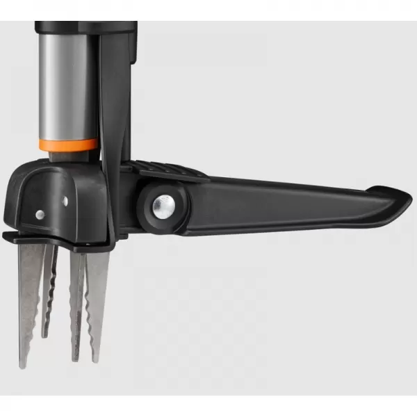 Vytrhávač plevele Ergonomic Fiskars 1080409