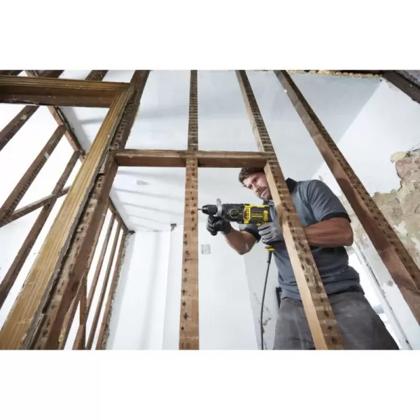 Dvourychlostní příklepová vrtačka Stanley FatMax FMEH850K