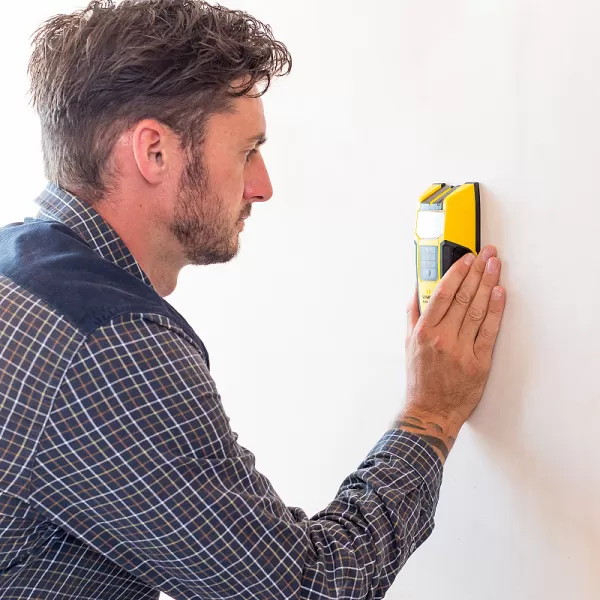 Podpovrchový vyhledávač S300 Stanley FMHT0-77407