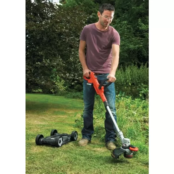 Aku strunová sekačka 18V 2,0Ah s kolovým podvozkem Black&Decker STC1820CM