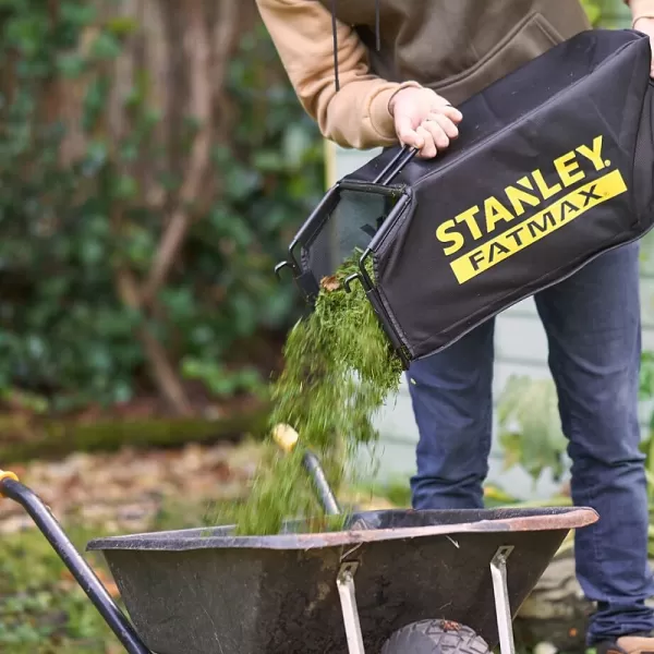 Aku sekačka s pojezdem 2xV20 18V 2x4,0Ah Stanley FatMax SFMCMWS251M