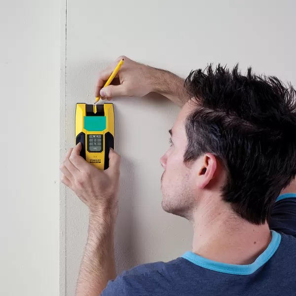 Podpovrchový vyhledávač S300 Stanley FMHT0-77407