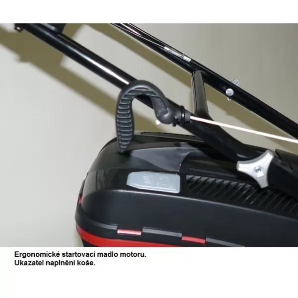 Benzínová sekačka s pojezdem VeGA 46 HWXV