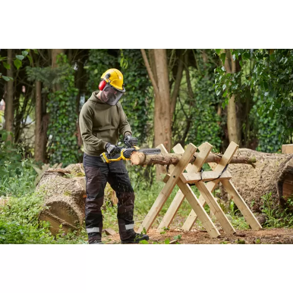 Aku bezuhlíková řetězová pila V20 18V bez aku Stanley FatMax SFMCCS730B