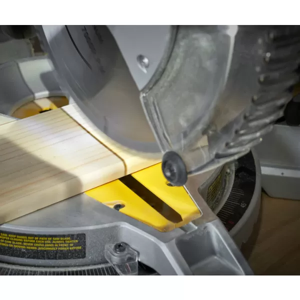 Pokosová pila 254 mm 1650 W Stanley SM1650