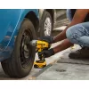 Aku bezuhlíkový rázový utahovák s 3 převodovými stupni 18V XR Li-Ion 2x5,0 Ah DeWALT DCF899P2