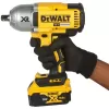 Aku bezuhlíkový rázový utahovák s 3 převodovými stupni 18V XR Li-Ion 2x5,0 Ah DeWALT DCF899P2