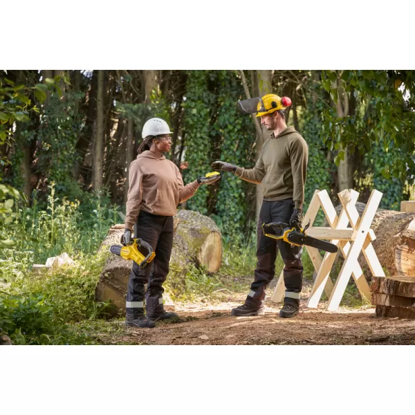 Aku bezuhlíková řetězová pila V20 18V 1x4,0Ah Stanley FatMax SFMCCS730M1