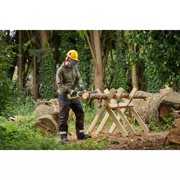 Aku bezuhlíková řetězová pila V20 18V 1x4,0Ah Stanley FatMax SFMCCS730M1