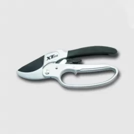 Nůžky zahradnické s rohatkou kovové SK5 Xtline XT93096