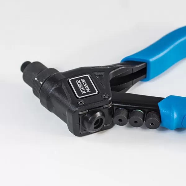 Nýtovací kleště 190mm XTline XT0902