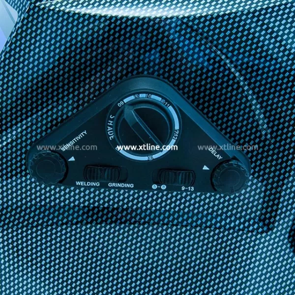 Svářecí kukla samostmívací solární, carbon YOGA(818E) XTline XT5893