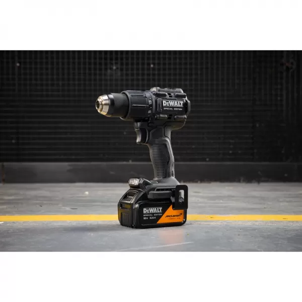 Aku příklepová vrtačka 18V/2x5,0Ah McLaren DeWALT DCD86MP2T